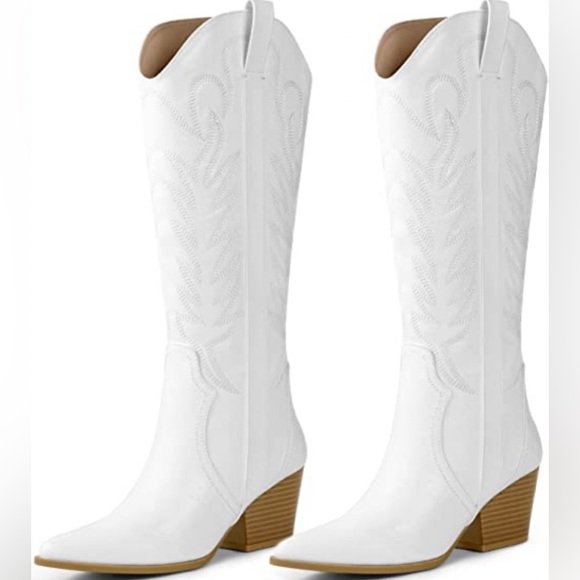 Didn't Come To Play Faux Leather Cowgirl Boots (White)